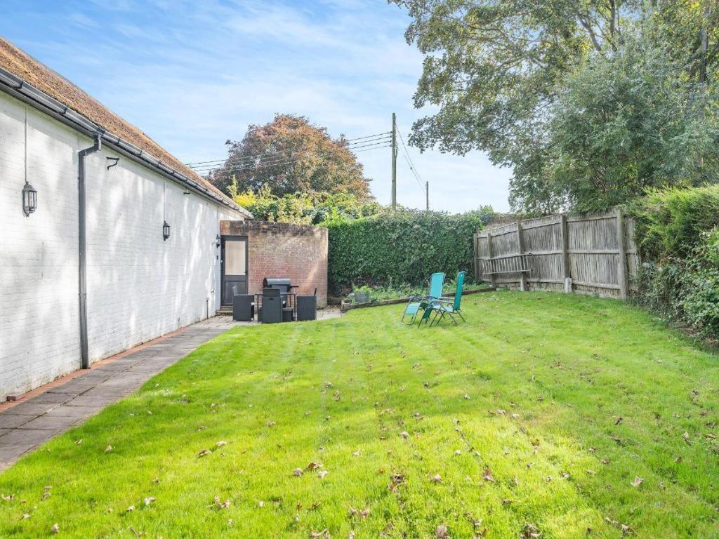 The Annex At Merley Mews Poole Exterior photo